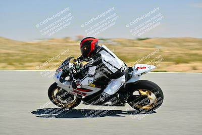 media/Apr-13-2025-TrackXperience (Sun) [[fb1ef998a6]]/Level 2 (Intermediate)/Turn 8 (Session 3)/